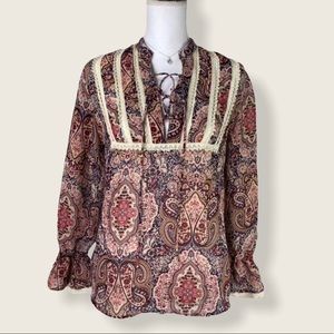 DCC Missy  Sz. S Floral Bell Sleeve V Neck Blouse